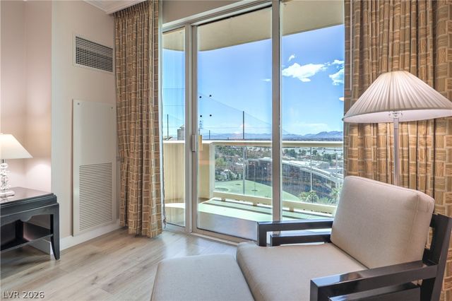 135 East Harmon Avenue 1020, Las Vegas, NV 89109