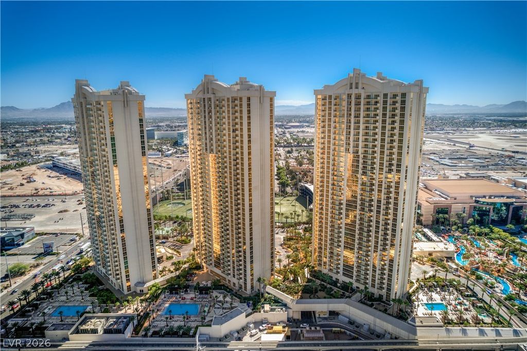 135 East Harmon Avenue 1020, Las Vegas, NV 89109