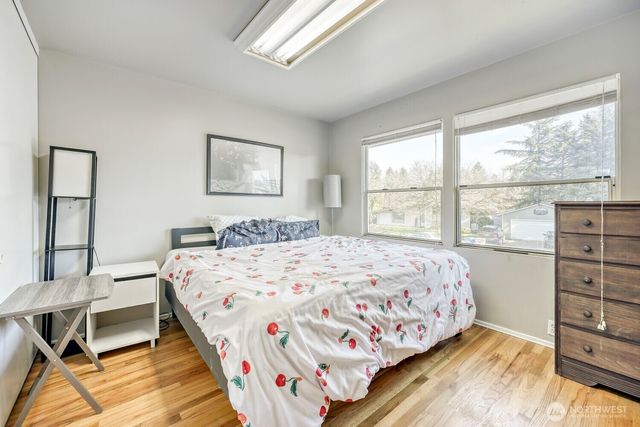 1401 Lake Youngs Way SE, Renton, WA 98058