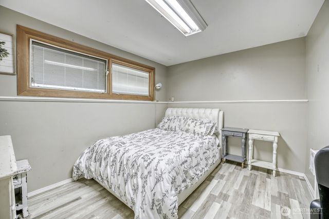 1401 Lake Youngs Way SE, Renton, WA 98058