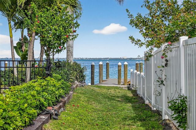 525 CHANNEL LANE, Longboat Key, FL 34228