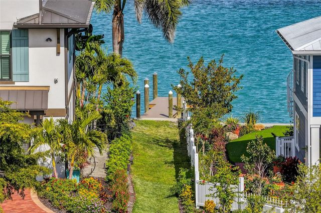 525 CHANNEL LANE, Longboat Key, FL 34228