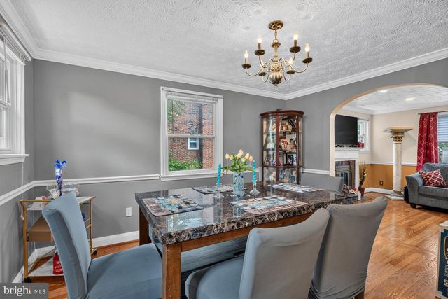 724 CHARING CROSS RD, Baltimore, MD 21229
