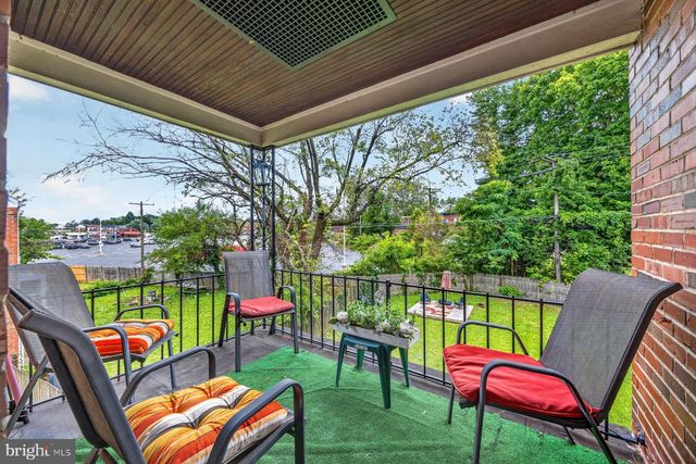 724 CHARING CROSS RD, Baltimore, MD 21229