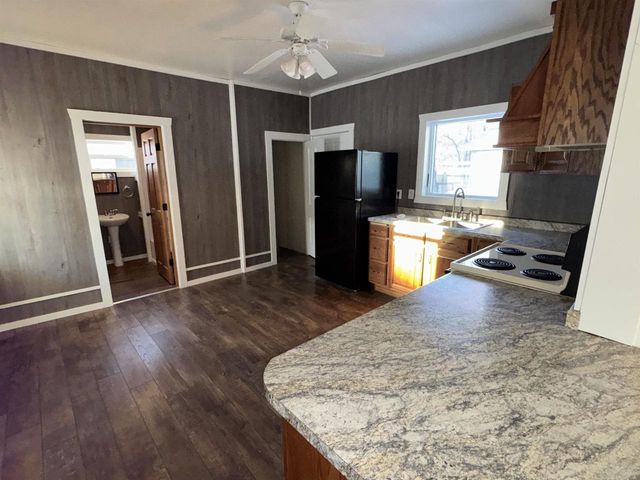 513 N LAFAYETTE STREET, Shawano, WI 54166