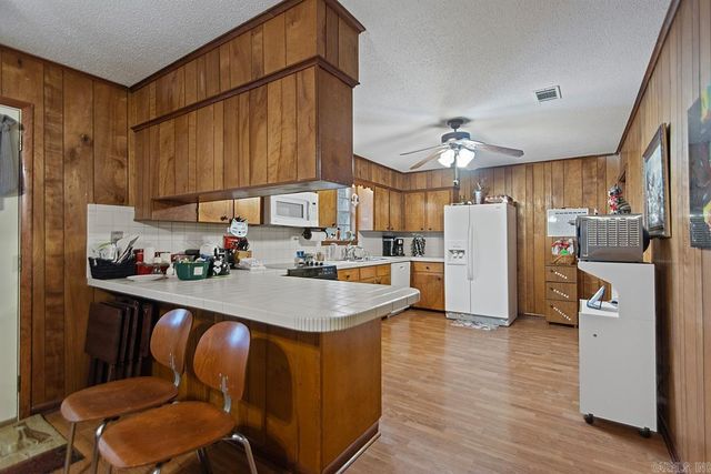 8213 Russwood W Lane, Mabelvale, AR 72103