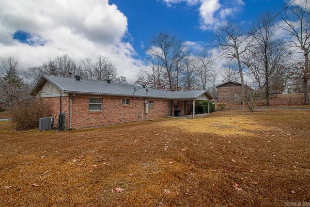 8213 Russwood W Lane, Mabelvale, AR 72103