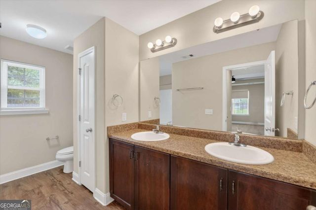 365 Creekside Circle, Ellabell, GA 31308