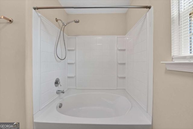 365 Creekside Circle, Ellabell, GA 31308