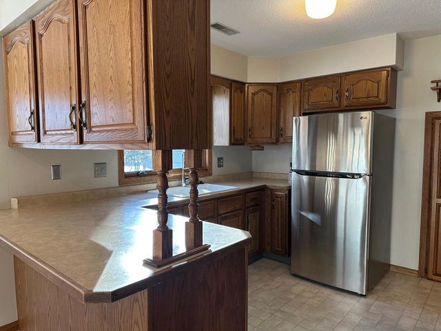 1014 Green Bay STREET, Onalaska, WI 54650