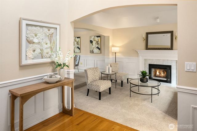 25611 Lk Wilderness Country Club Drive SE, Maple Valley, WA 98038