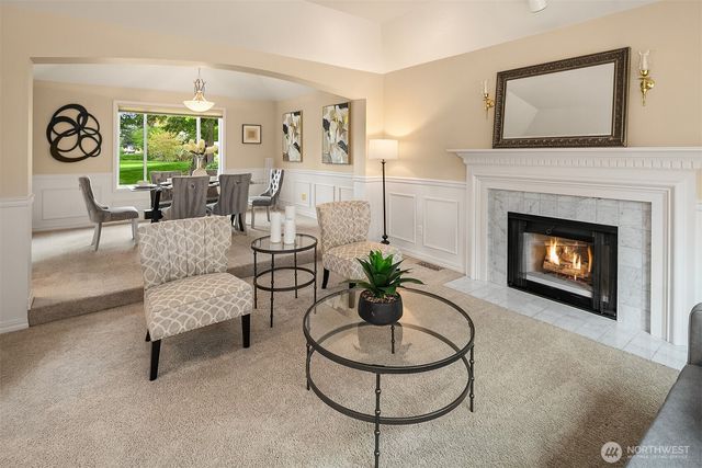 25611 Lk Wilderness Country Club Drive SE, Maple Valley, WA 98038
