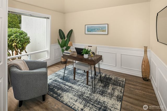 25611 Lk Wilderness Country Club Drive SE, Maple Valley, WA 98038