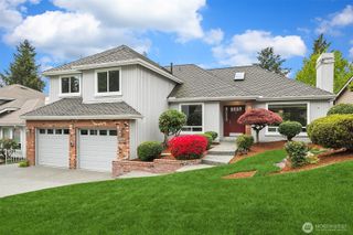 25611 Lk Wilderness Country Club Drive SE, Maple Valley, WA 98038