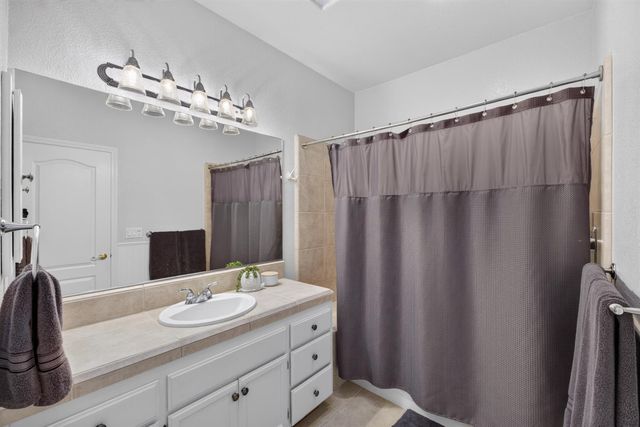 3307 Piedmont Dr, Camino, CA 95709