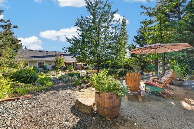 3307 Piedmont Dr, Camino, CA 95709