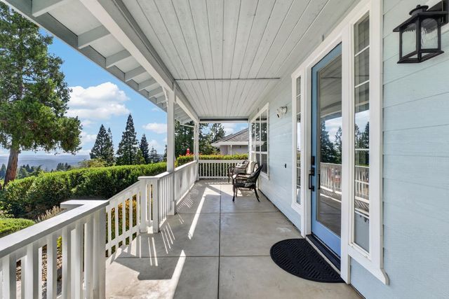 3307 Piedmont Dr, Camino, CA 95709