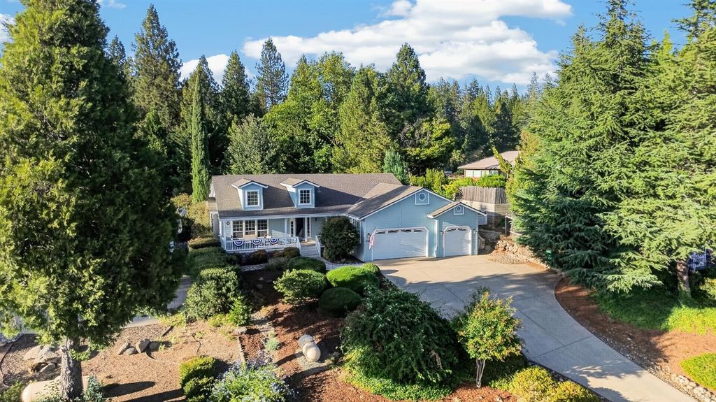 3307 Piedmont Dr, Camino, CA 95709