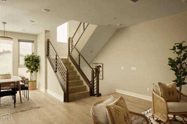 6899 Pollard Street, Los Angeles, CA 90042