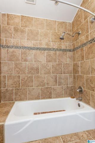 1624 LAKESHORE DRIVE, Anniston, AL 36207