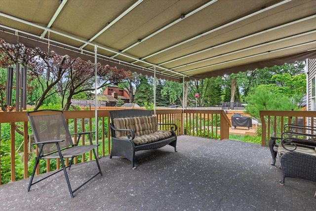 3330 Wood ROAD, Mount Pleasant, WI 53406