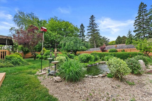 3330 Wood ROAD, Mount Pleasant, WI 53406