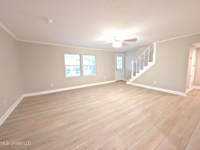 1103 Kell Avenue, Pascagoula, MS 39567