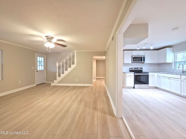 1103 Kell Avenue, Pascagoula, MS 39567