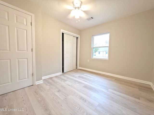 1103 Kell Avenue, Pascagoula, MS 39567