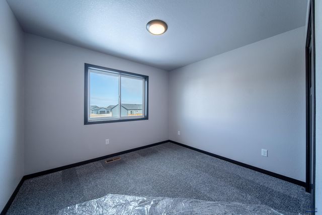 1252 KODIAK DRIVE, Box Elder, SD 57719