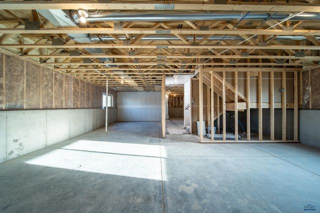 1252 KODIAK DRIVE, Box Elder, SD 57719