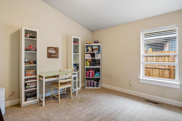 350 SE Silvis Lane, Bend, OR 97702