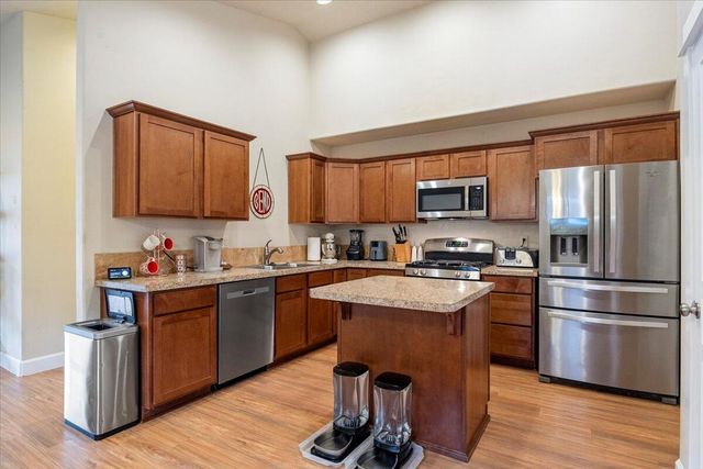 350 SE Silvis Lane, Bend, OR 97702