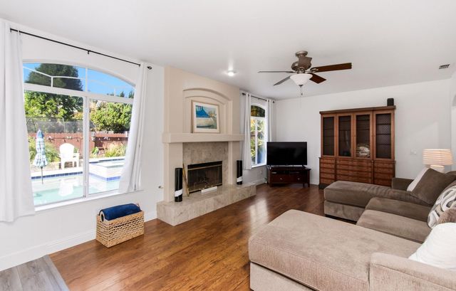 1817 Via Invierno, Roseville, CA 95747