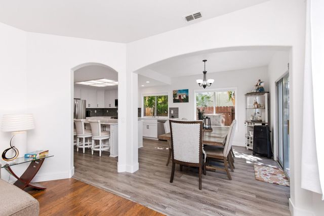 1817 Via Invierno, Roseville, CA 95747