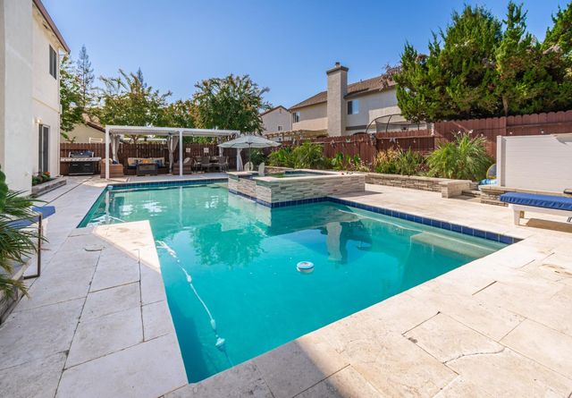 1817 Via Invierno, Roseville, CA 95747