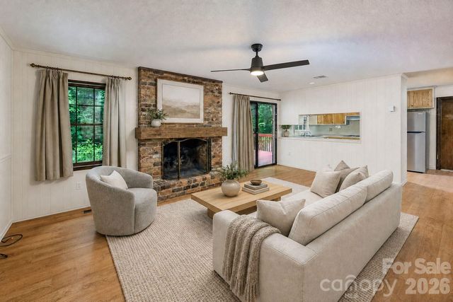 236 Heritage Place, Mooresville, NC 28115