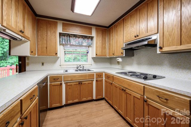 236 Heritage Place, Mooresville, NC 28115