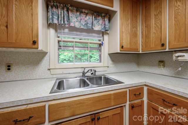 236 Heritage Place, Mooresville, NC 28115