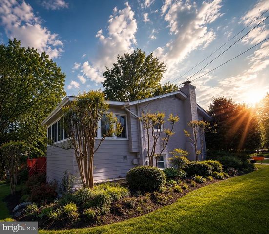 9201 CHERRYTREE DR, Alexandria, VA 22309