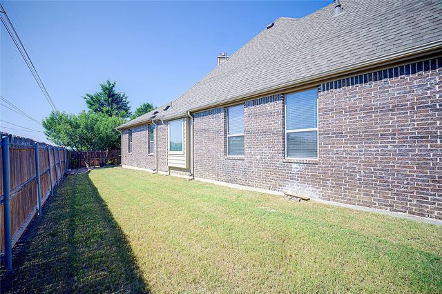 5106 Shelter Point Court, Mansfield, TX 76063