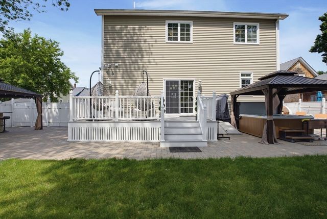 10 Mayhew Slip, Milford, MA 01757