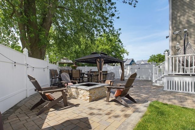 10 Mayhew Slip, Milford, MA 01757