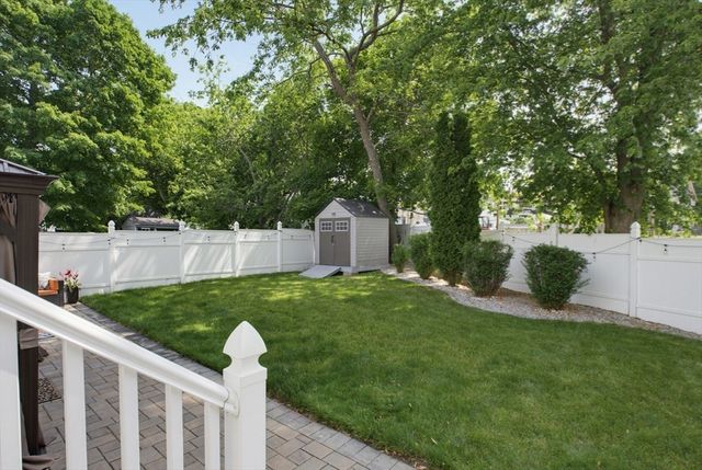 10 Mayhew Slip, Milford, MA 01757