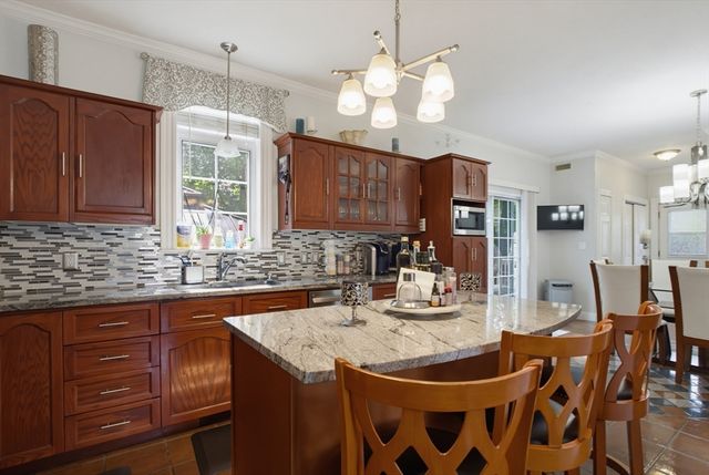 10 Mayhew Slip, Milford, MA 01757