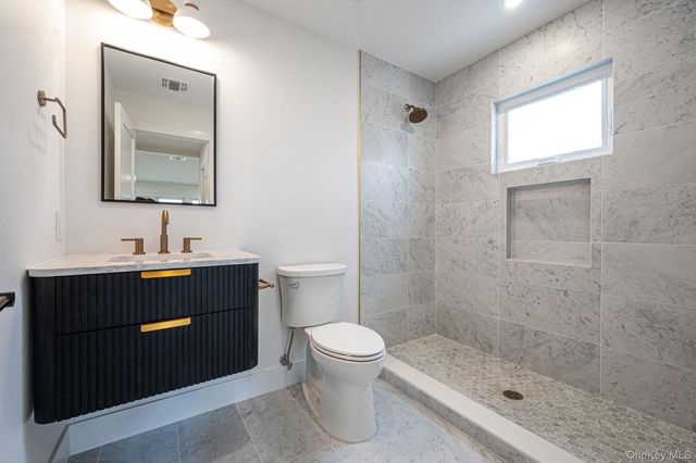 3690 Lufberry Avenue, Wantagh, NY 11793
