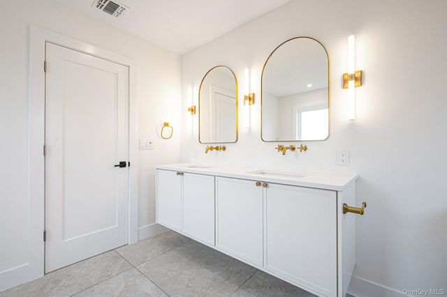 3690 Lufberry Avenue, Wantagh, NY 11793