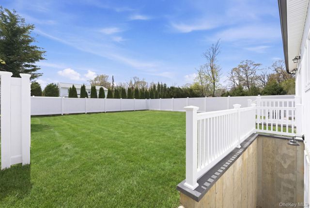 3690 Lufberry Avenue, Wantagh, NY 11793