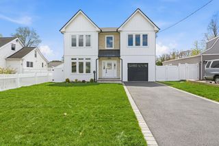 3690 Lufberry Avenue, Wantagh, NY 11793