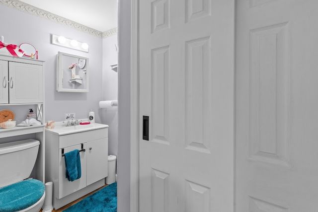 72 Hilltop Drive F, North Providence, RI 02904